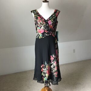 NWT Off the Shoulder Ruched Silk Pleated Teacup Dress